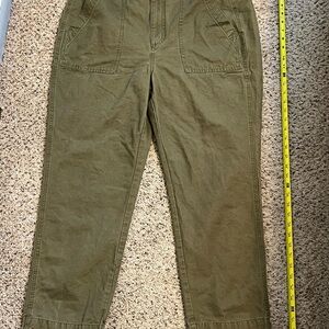 Banana Republic Women's Olive Green Cargo Trousers